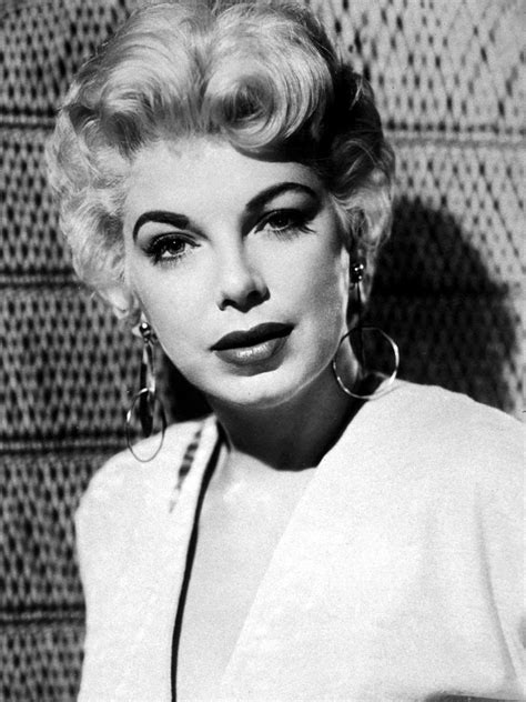 404 Barbara Nichols Photos & High Res Pictures